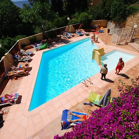 Appart hôtel Résidence Le Golfe Bleu 3*